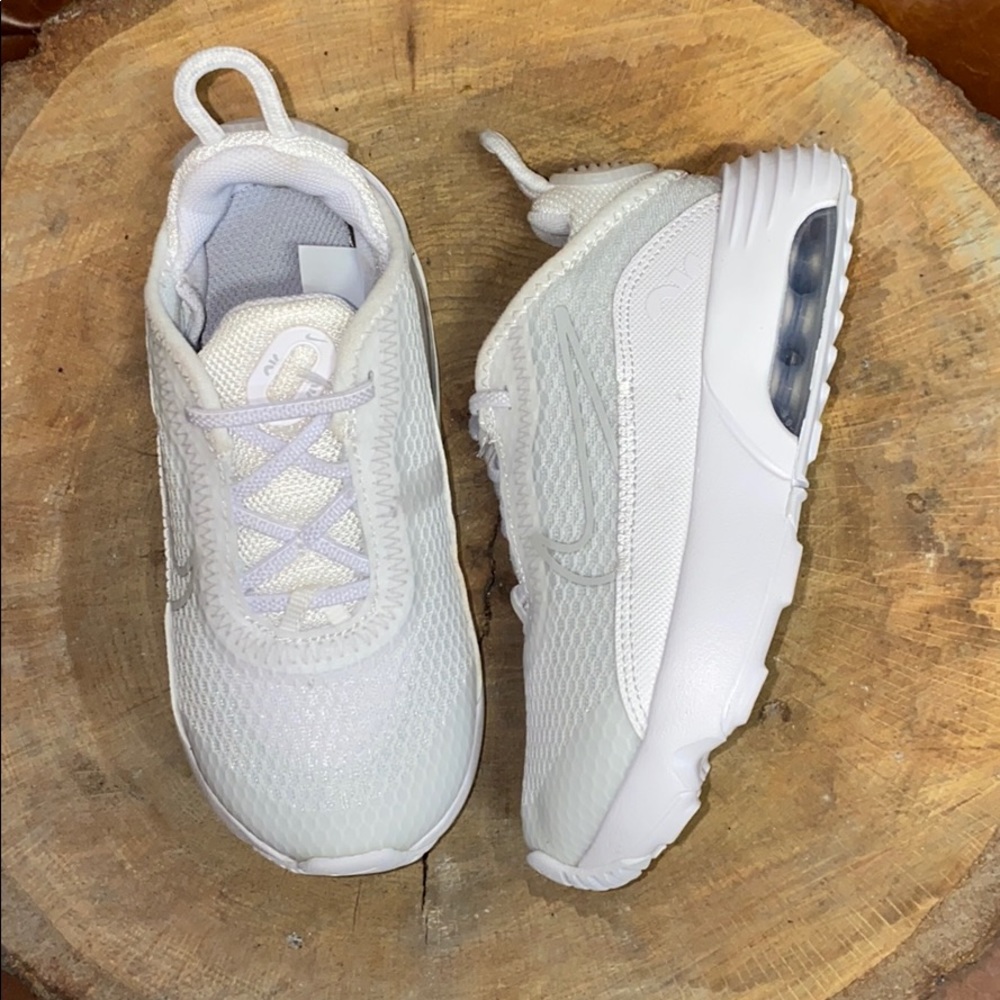 NEW Toddlers Nike Air Max 2090 EOI white/grey Sz 9